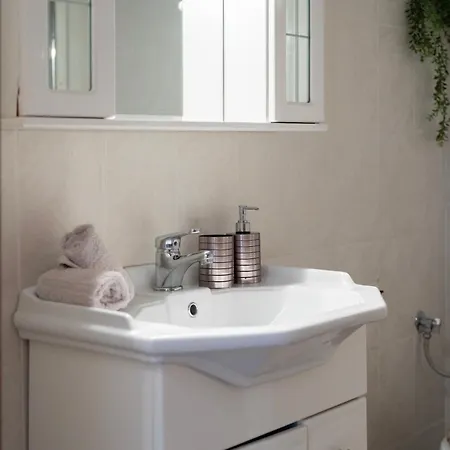 Silvia's Haus 아파트