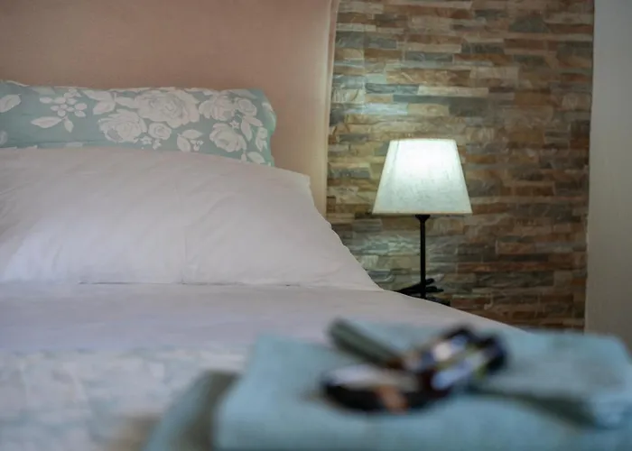 Silvia's Haus Apartamento Néos Marmarás