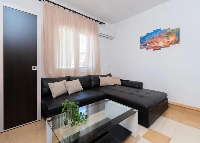 Silvia's Haus * Néos Marmarás